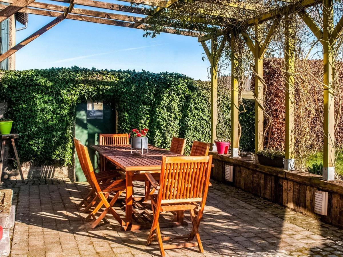 Pretty Farmhouse In Houffalize With Courtyard المظهر الخارجي الصورة