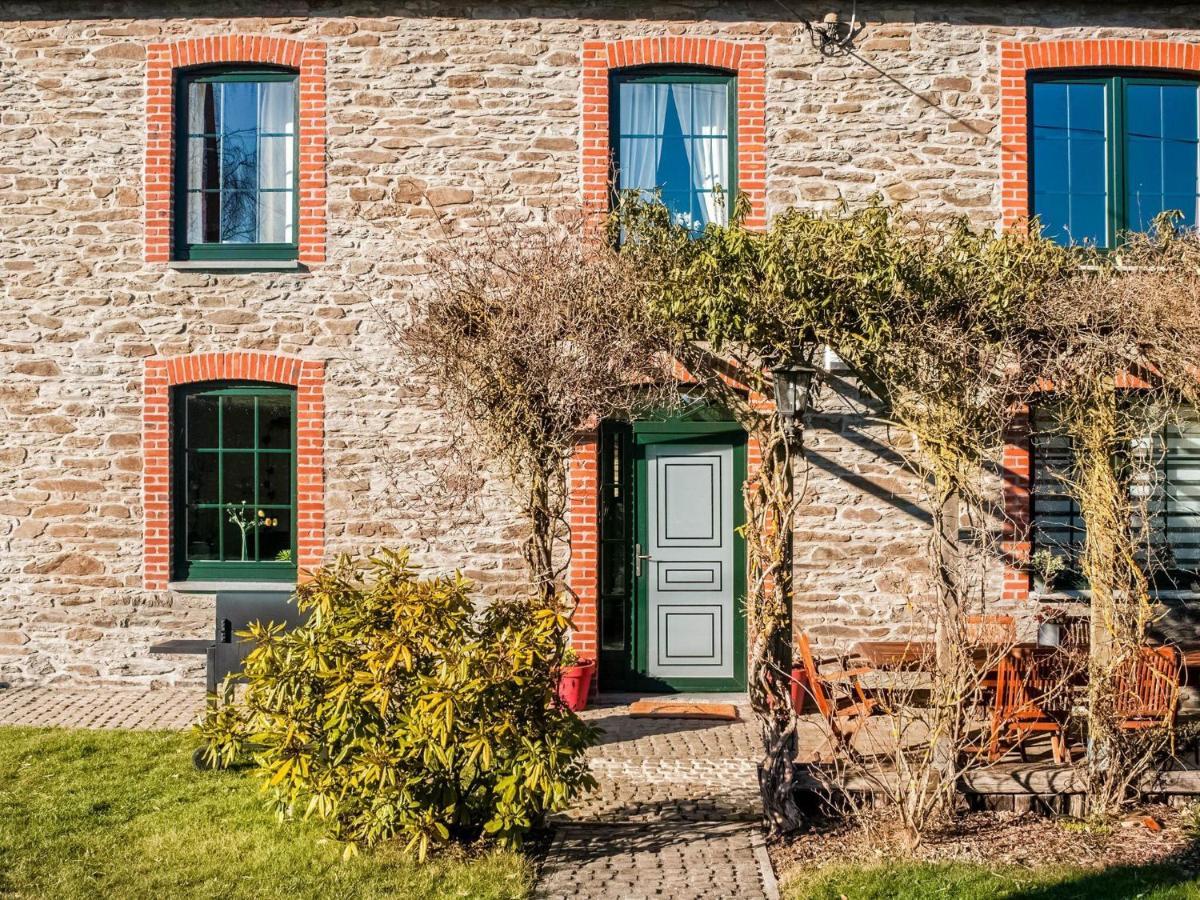 Pretty Farmhouse In Houffalize With Courtyard المظهر الخارجي الصورة