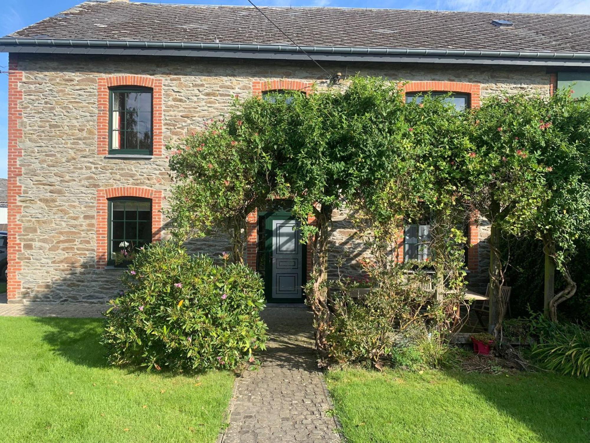 Pretty Farmhouse In Houffalize With Courtyard المظهر الخارجي الصورة