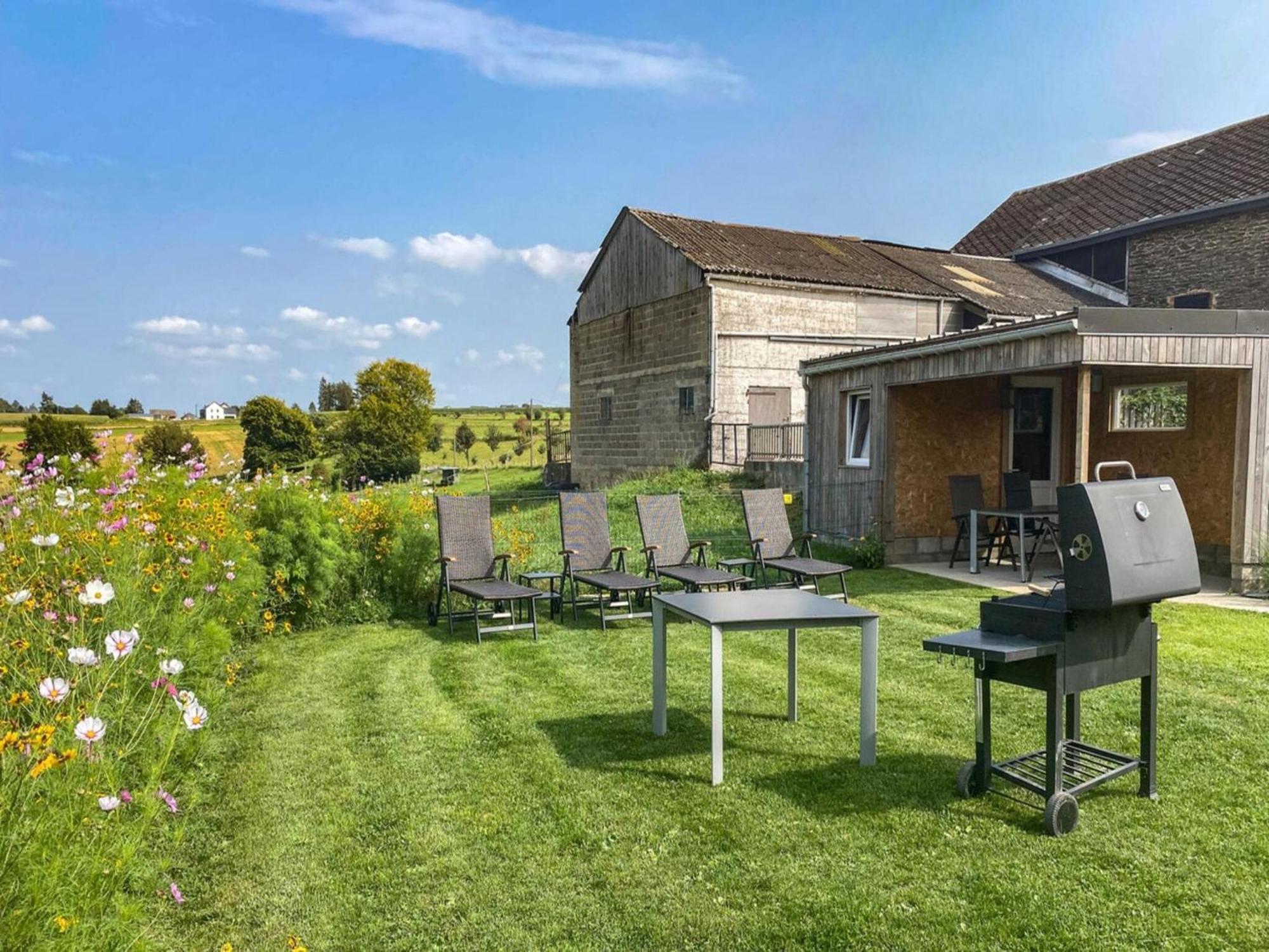 Pretty Farmhouse In Houffalize With Courtyard المظهر الخارجي الصورة