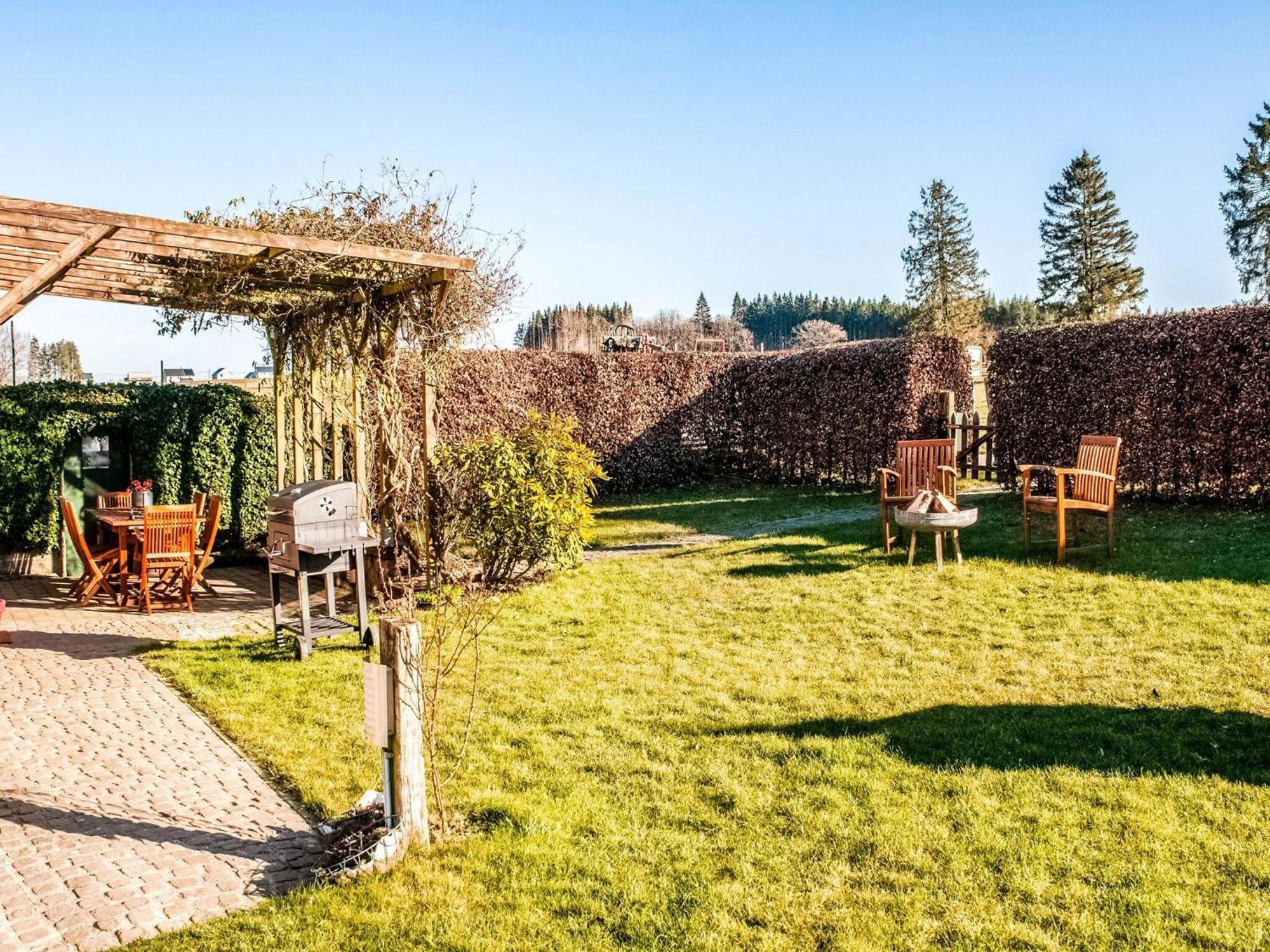Pretty Farmhouse In Houffalize With Courtyard المظهر الخارجي الصورة
